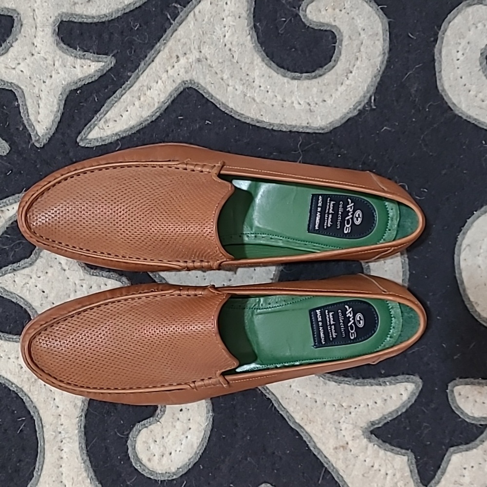 Handmade leather loafers from Armenia